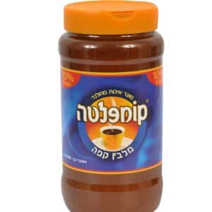 תמונה של פחית קפה נמס של המותג "קופלנטה". על הפחית כתוב "מכיל 10% תוספת", עם דימוי של כוס קפה.