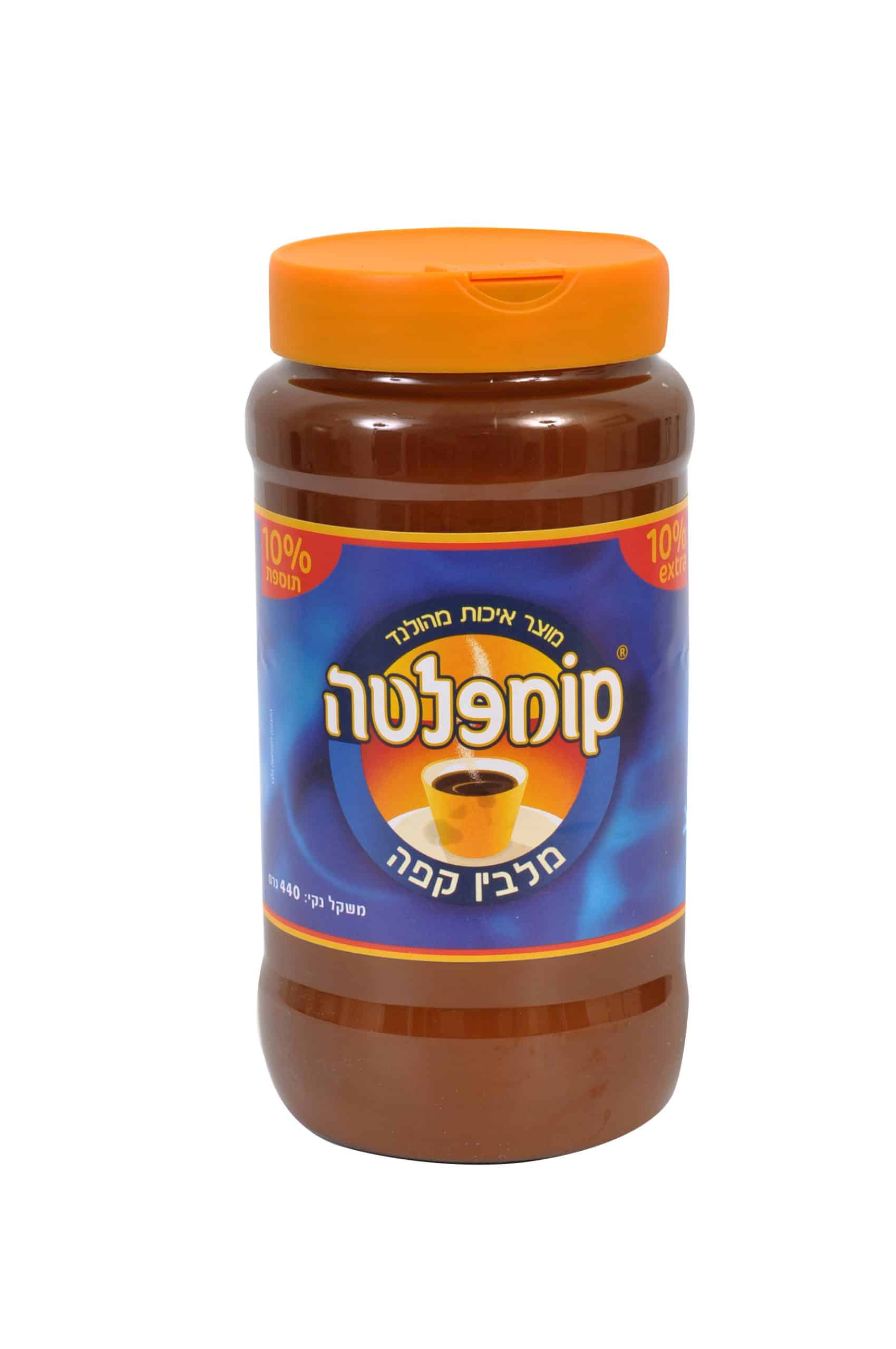 תמונה של פחית קפה נמס של המותג "קופלנטה". על הפחית כתוב "מכיל 10% תוספת", עם דימוי של כוס קפה.